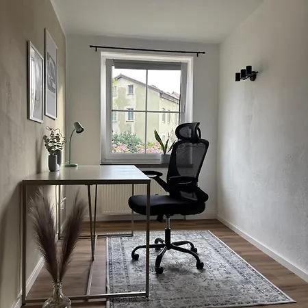 100qm Mit Regendusche & Top-lage Lägenhet *