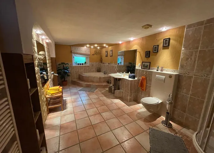 Geisellodge 1 Mucheln